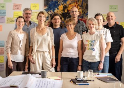 Lesekompetenz entwickeln, Demokratie stärken – Typogtaphische Gesellschaft München e.V. (tgm)
